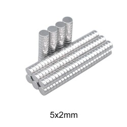 N35 - neodymium magnet - strong disc - 5mm * 2mm - 50 piecesN35