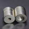N35 - neodymium magnet - strong disk - 20mm * 3 mm - with 5mm holeN35