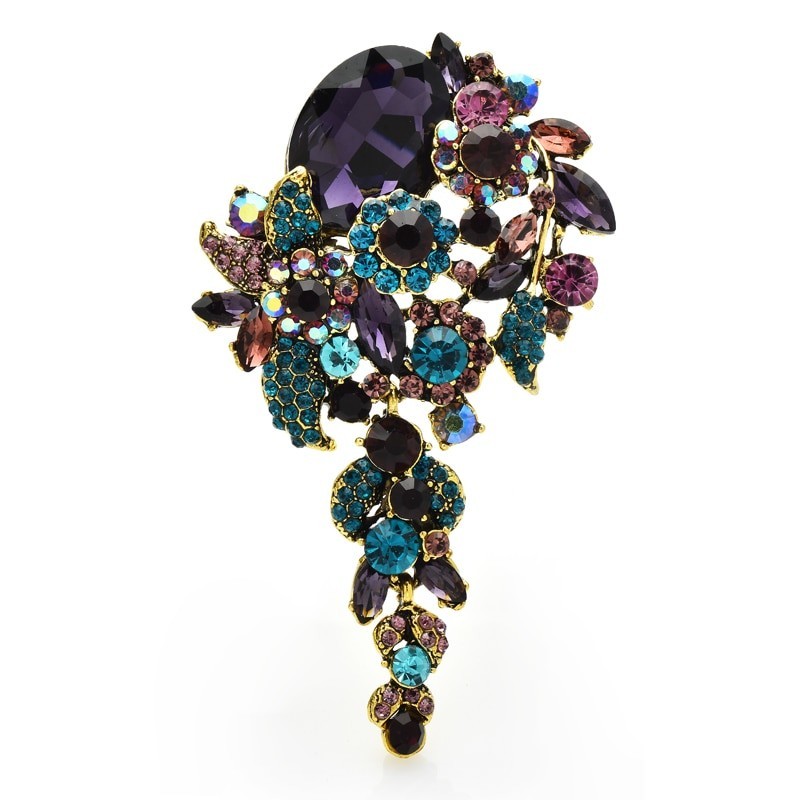Elegant brooch with crystal flowersBrooches