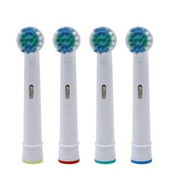 Replacement toothbrush head - for Oral B electric toothbrush - 4 piecesMouth
