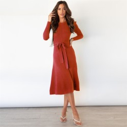 Elegant knitted dress - long sleeve - waist beltDresses