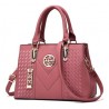 Elegant leather shoulder bag - handbagHandbags