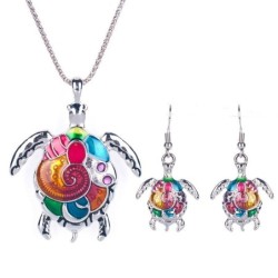 Jewelry set with a rainbow turtle - necklace / earringsJewellery Sets