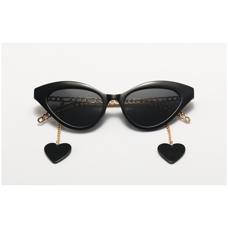 Cat eye style sunglasses - with chain / heartSunglasses