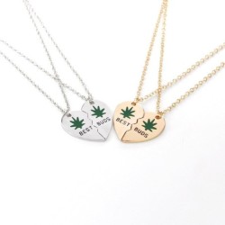 Heart shaped pendant with necklace - BEST BUDS - 2 piecesNecklaces