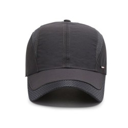 Classic baseball cap - with mesh - unisexHats & Caps