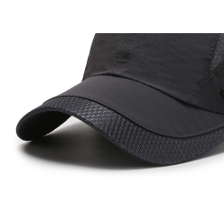 Classic baseball cap - with mesh - unisexHats & Caps