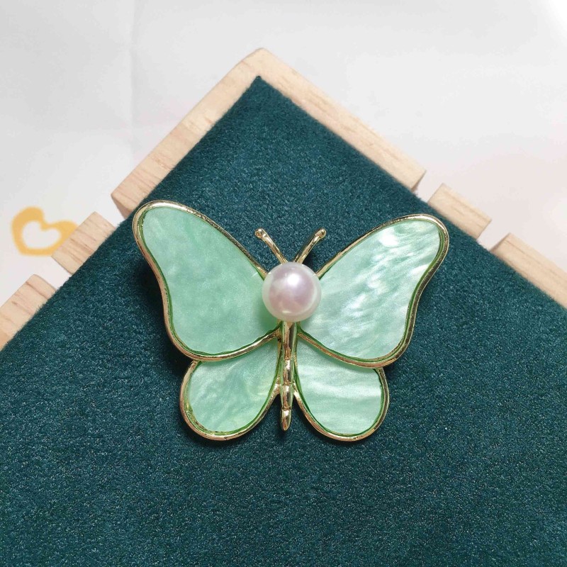 Shell butterfly with pearl - broochBrooches