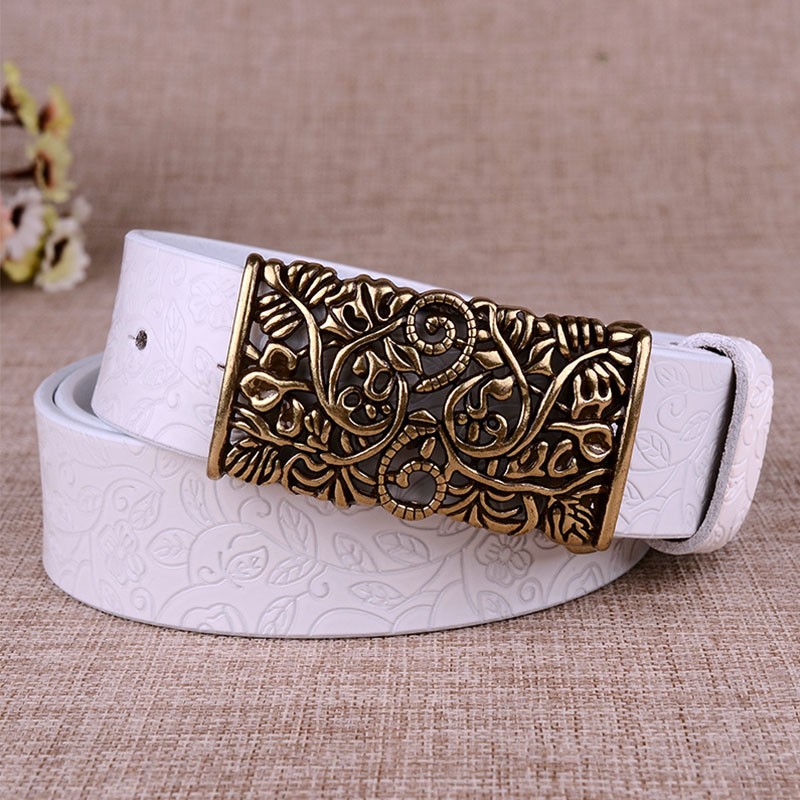 Retro leather belt - with metal carved buckleBelts