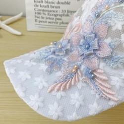 Thin lace baseball cap - embroidered flowers / leavesHats & Caps