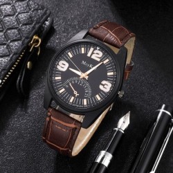 Fashionable Quartz watch - with leather bracelet - setWatches