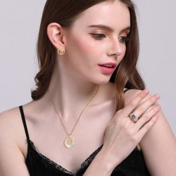Round Pearl & Gold Jewellery SetJewellery Sets