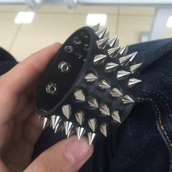 Four Row Rivet Stud Leather Bracelet UnisexBracelets