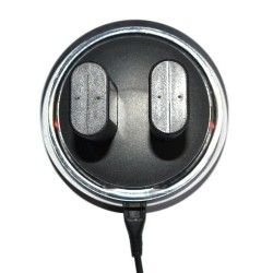 Xbox One Controller USB charger with led & 2 batteriesControllers