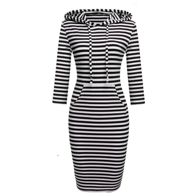 Striped hooded dress with pocketsDresses Striped hooded dress with pocketsDresses