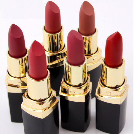 Nude matte long-lasting lipstickLipsticks
