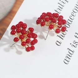 Pearl flower - small stud earringsEarrings