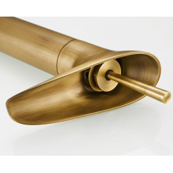 Modern bathroom water faucetFaucets