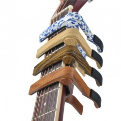 Aluminum capo for electric & acoustic guitars - clipGuitars