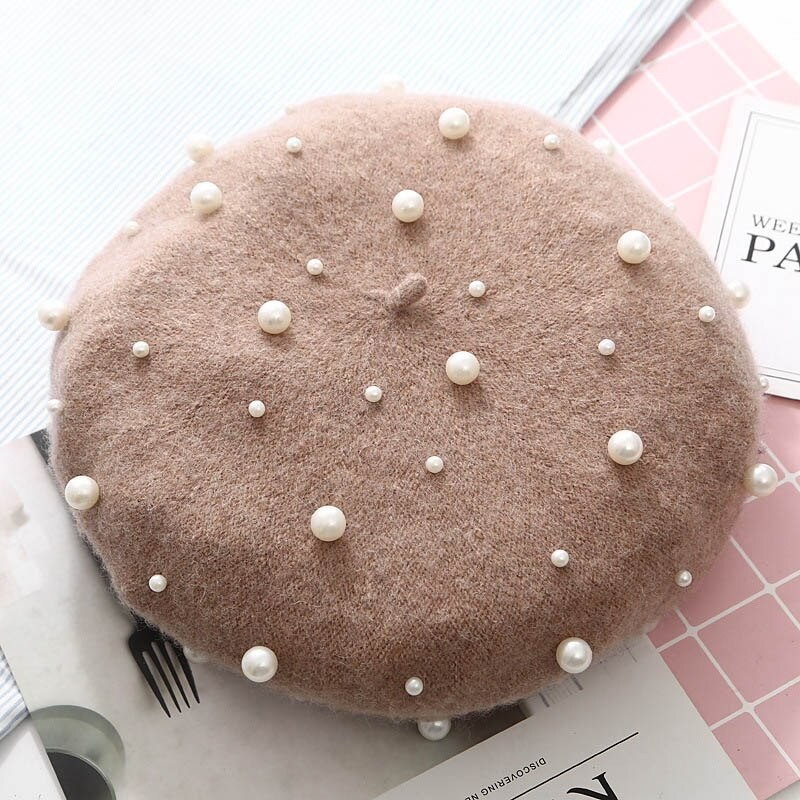 Elegant wool beret with pearls - hatHats & Caps