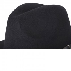 Fashionable cotton hat with a decorative beltHats & Caps