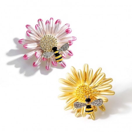 Crystal bee and daisy - an elegant broochBrooches