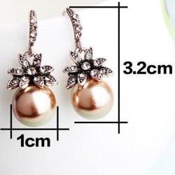 Vintage luxury earrings with crystal flower & pearlEarrings